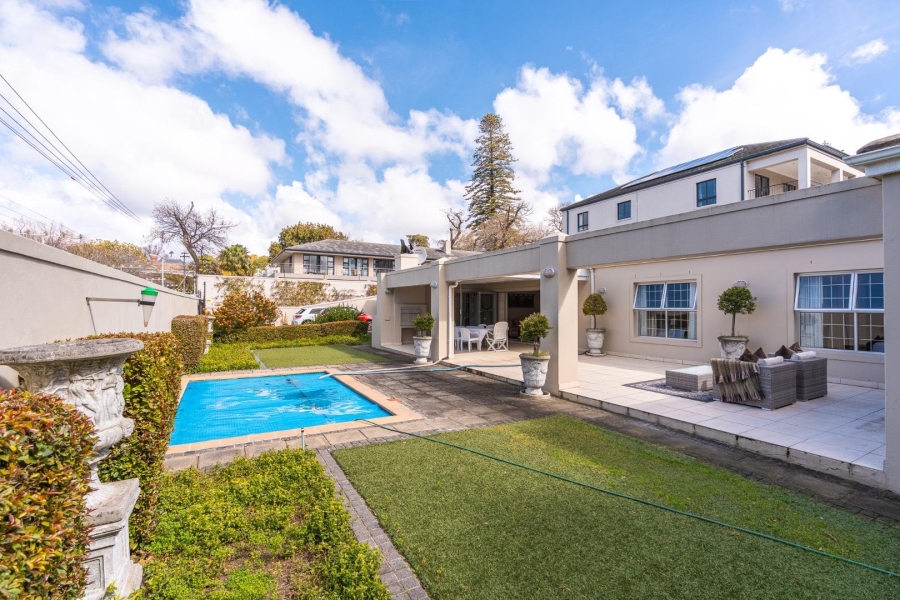 4 Bedroom Property for Sale in Kenilworth Western Cape